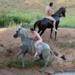 Brokeback-Mountain-Reviews-naked-cowboys