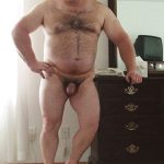Image of stocky cocky bear