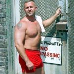 short-shorts-daddy-red-tantra