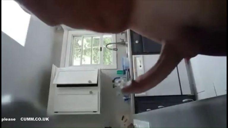 Dad Has A Wank 19