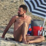 umberella beach erection